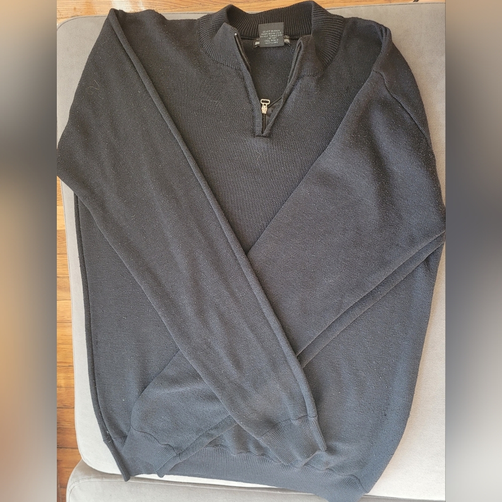 Sweater - Picture 3 of 4